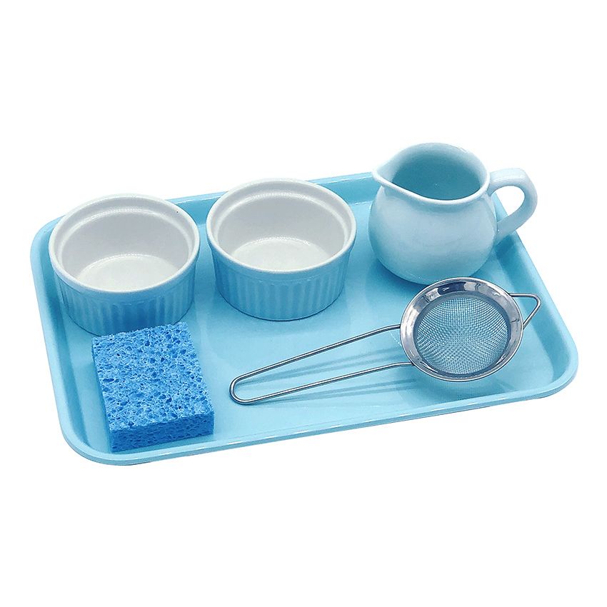 Water Transfer Using A Strainer - Blue